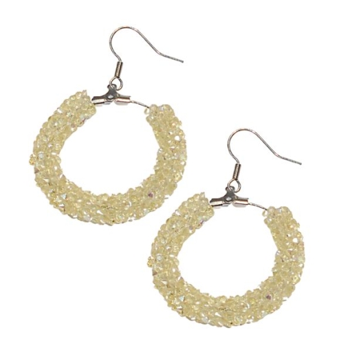 Aros amarillos colgantes