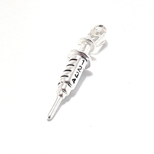 DIJE JERINGA DE ACERO BLANCO