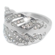 Anillo hoja calada con cubics blancos de acero quirúrgico